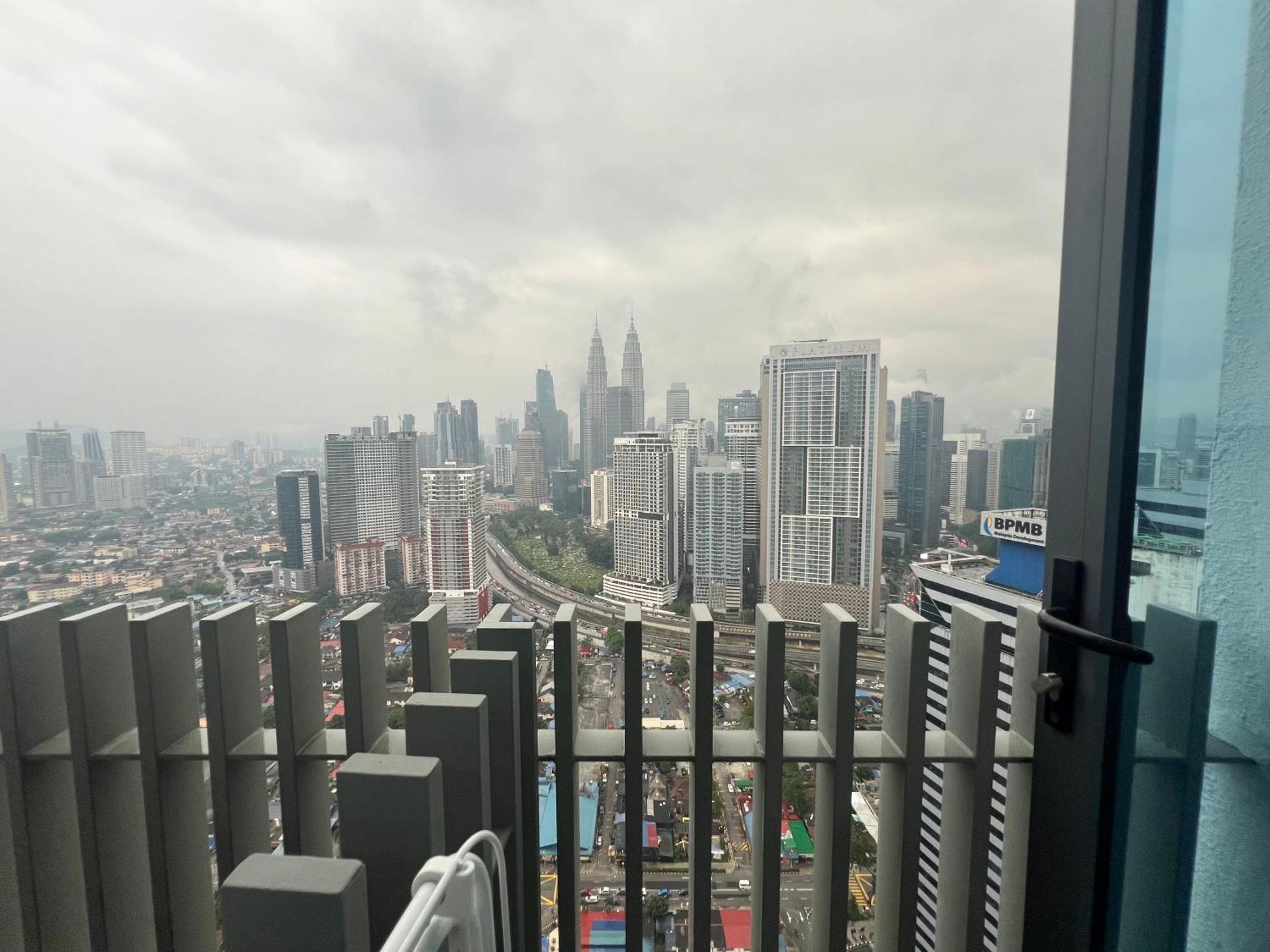 Ferienwohnung Colony Kuala Lumpur Exterior foto